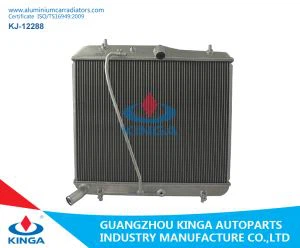 Всички алуминиеви радиатори за автомобил Hiace Trh200 / 214 / 219'04 Mt с OEM 16400-75470